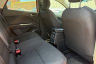 Renault Captur ICONIC TCE.. 3 MAIN DEALER SERVICES.. 1 PREVIOUS KEEPER.. STUNNING EXAMPLE 25