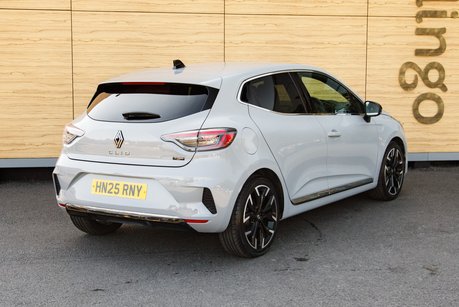 Renault Clio TECHNO E-TECH