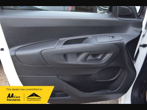 Vauxhall Combo 1.6 Combo 2300 Edition S/S L2H1 22