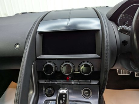 Jaguar F-Type 3.0 F-Type V6 R-Dynamic Auto 3dr 71