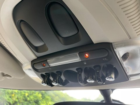 Mini Hatch 1.5 Cooper Hatchback 3dr Petrol Auto Euro 6 (s/s) (136 ps) 7