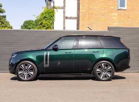 Land Rover Range Rover P550e AUTOBIOGRAPHY 3