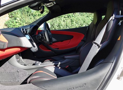 McLaren 570S 18