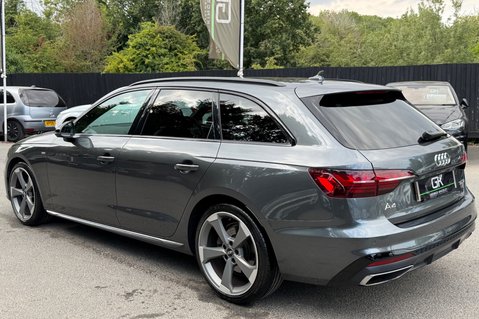 Audi A4 AVANT TDI S LINE BLACK EDITION -B&O - VIRTUAL COCKPIT -REVERSE CAMERA  2
