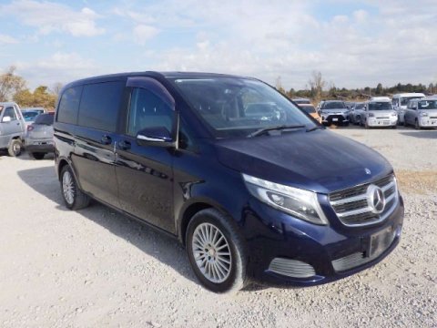 Mercedes-Benz V Class 2.2 V220d BlueTEC SE MPV 5dr Diesel G-Tronic+ (s/s) 7 Seat (163 ps) 1