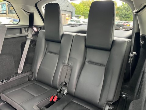 Land Rover Discovery Sport 2.0 TD4 HSE Auto 4WD Euro 6 (s/s) 5dr 36