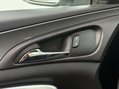 Vauxhall Insignia 1.6 CDTi ecoFLEX Design Nav Hatchback 5dr Diesel Manual Euro 6 (s/s) (136 p 69