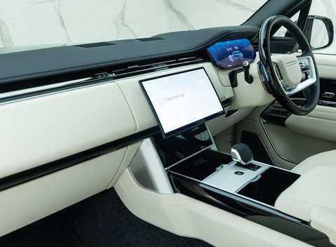 Land Rover Range Rover P460e AUTOBIOGRAPHY LWB 21