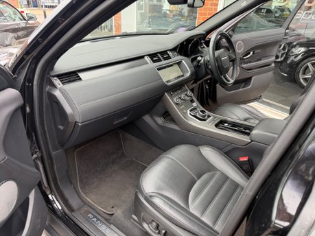 Land Rover Range Rover Evoque SI4 HSE DYNAMIC 42