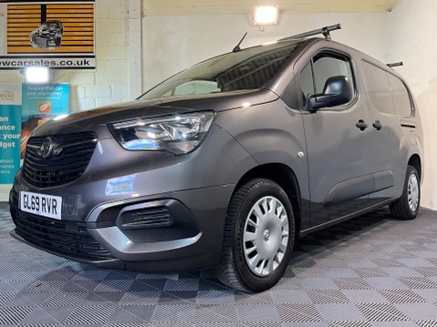 Vauxhall Combo 1.5 Turbo D 2300 Sportive L2 H1 Euro 6 (s/s) 4dr 36