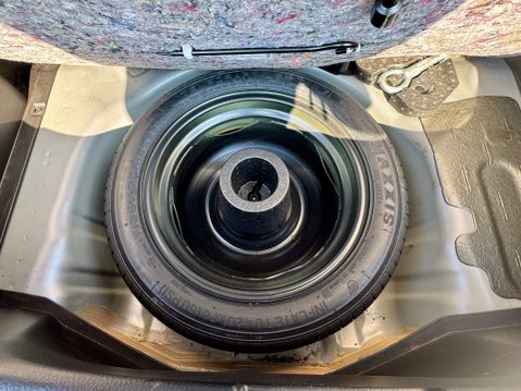 Suzuki Swift SZ4 58