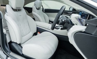 Mercedes-Benz AMG S63 Coupe Premium 14