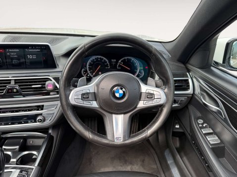 BMW 7 Series 3.0 740ld xDrive M Sport Auto 4WD 4dr 12