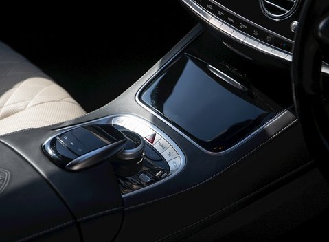 Mercedes-Benz M Class S650 26