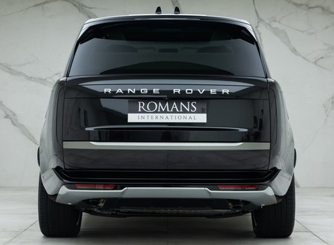 Land Rover Range Rover P460e Autobiography LWB 30