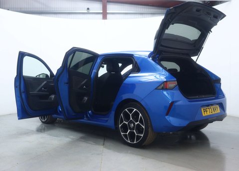 Vauxhall Astra 1.2 Astra Ultimate Turbo Auto 5dr 55