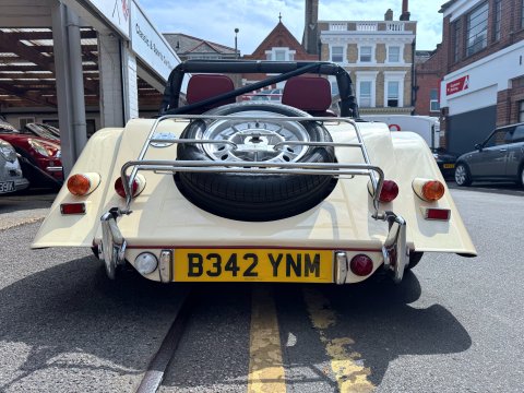 Morgan Plus 8 5.0 22