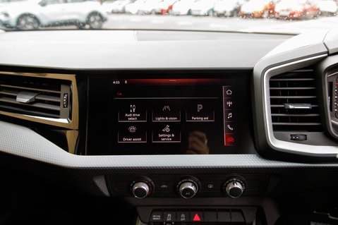 Audi A1 SPORTBACK TFSI SPORT 28