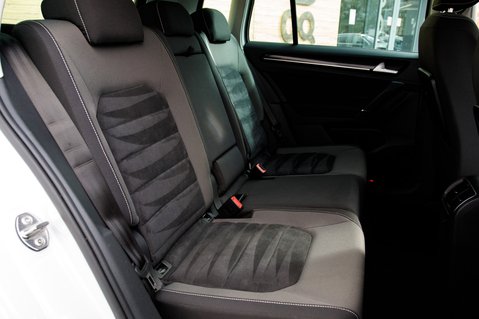 Volkswagen Golf SV GT TSI 36