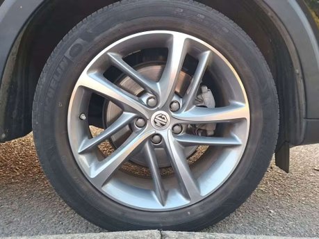 MG HS 1.5 T-GDI 16.6kWh Exclusive SUV 5dr Petrol Plug-in Hybrid Auto Euro 6 (s/s) 9
