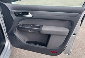 Volkswagen Caddy Maxi Life C20 LIFE TDI 5/7 SEATS VISTA WHEELCHAIR CONVERSION 22