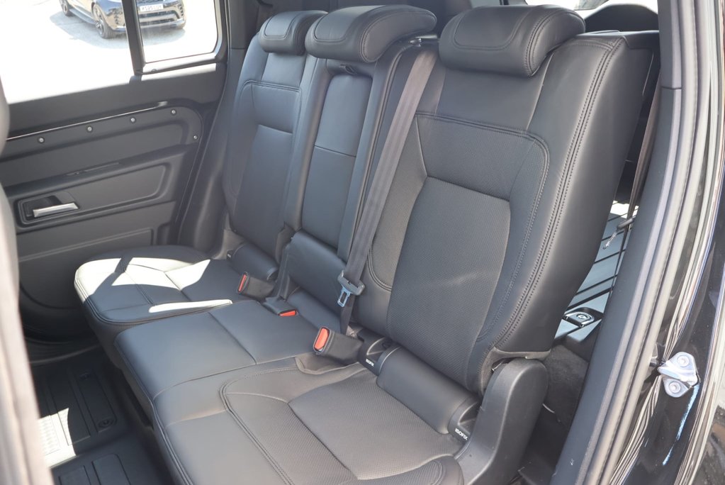 Land Rover Defender 110 HARD TOP X-DYNAMIC HSE GENUINE REAR SEAT CONVERSION  SEEKER STYLED  18