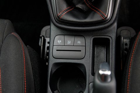 Ford Fiesta ST-LINE MHEV 31