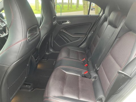 Mercedes-Benz A Class 1.5 A180d AMG Line (Premium) Euro 6 (s/s) 5dr 29