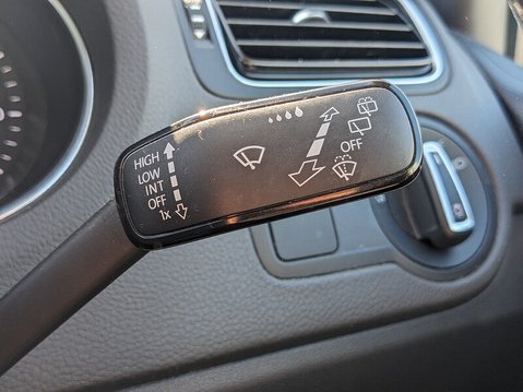 Volkswagen Polo SEL TSI DSG 25