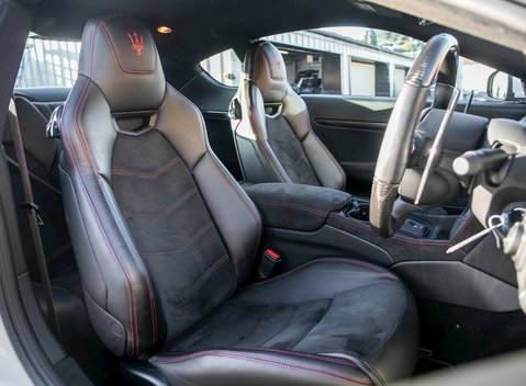 Maserati Granturismo MC Stradale 12