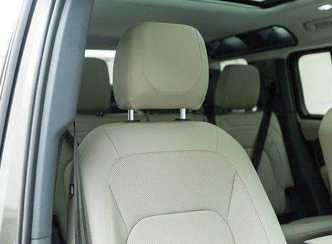 Land Rover Defender 110 XS Edition P400 11