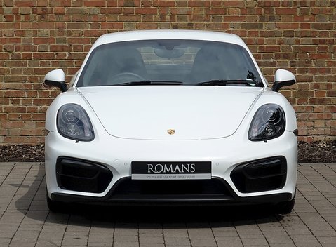 Porsche Cayman GTS 29