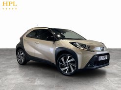 Toyota Aygo X 1.0 VVT-i Edge Hatchback 5dr Petrol Manual Euro 6 (s/s) (72 ps) 1 Owner -