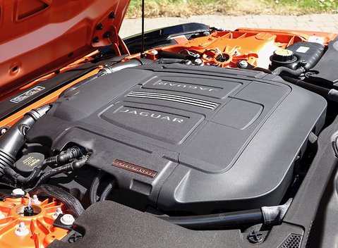 Jaguar F-Type S V6 Coupe 32