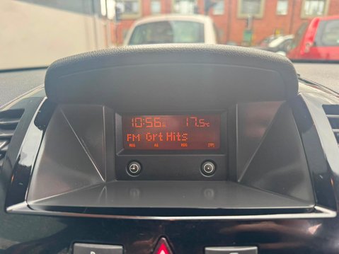 Vauxhall Zafira 1.8 16V Exclusiv Euro 5 5dr (SNav) 38