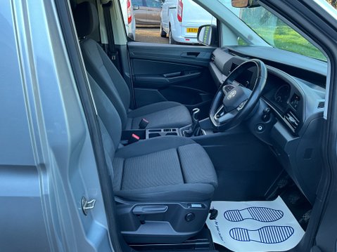 Volkswagen Caddy 2.0 TDI C20 Commerce Plus SWB Euro 6 (s/s) 5dr 12