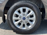 Ford Transit Custom 320 L2 Limited 130 ps Selectshift Double Cab in Van 32