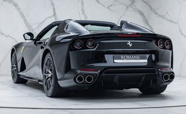 Ferrari 812 GTS 11