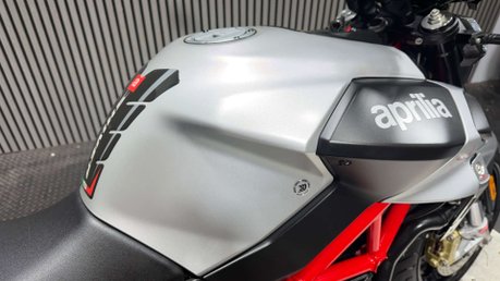 Aprilia Shiver 2018 16K GREAT RUNNING PROJECT BIKE SUPERMOTO 900CC 44