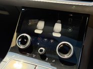 Land Rover Range Rover Velar R-DYNAMIC SE 23