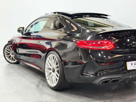 Mercedes-Benz C Class 4.0 C63 V8 BiTurbo AMG S (Premium) Coupe 2dr Petrol SpdS MCT Euro 6 (s/s) ( 21