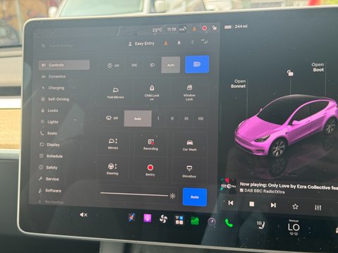 Tesla Model Y (Sold) (Dual Motor) Long Range SUV 5dr Electric Auto 4WDE (384 bhp) 17