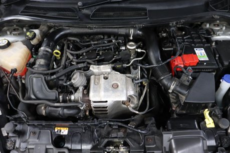 Ford Fiesta TITANIUM 42