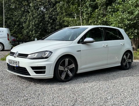 Volkswagen Golf 2.0 Golf R 4WD 5dr 11