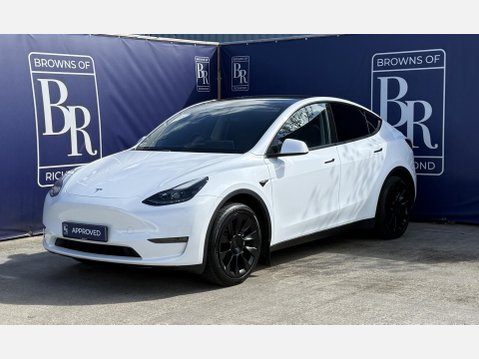 Tesla Model Y (Dual Motor) Long Range SUV 5dr Electric Auto 4WDE (384 bhp) 9