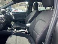 Ford Focus ST-LINE EDITION MHEV 15