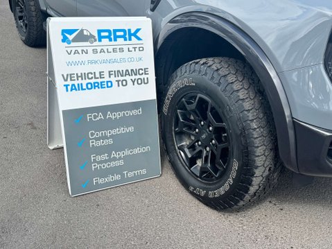 Ford Ranger 2.0 TD EcoBlue Tremor Pickup Double Cab 4dr Diesel Auto 4WD Euro 6 (s/s) (2 9