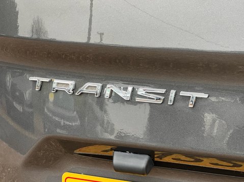 Ford Transit Courier LIMITED 20