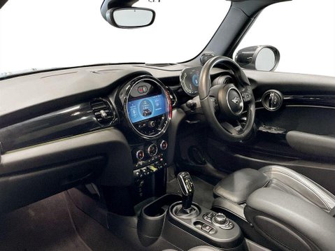 Mini Hatch Cooper SE 32.6kWh Level 3 Hatchback 3dr Electric Auto (184 ps) 15