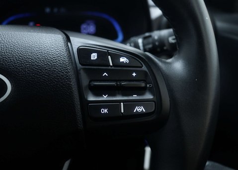 Hyundai i10 1.0 I10 Advance Auto 5dr 33